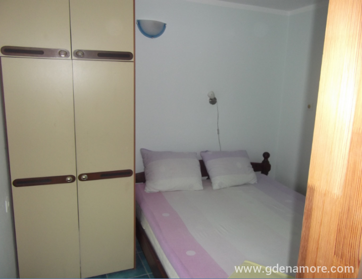Apartman 4 (spavaca)
